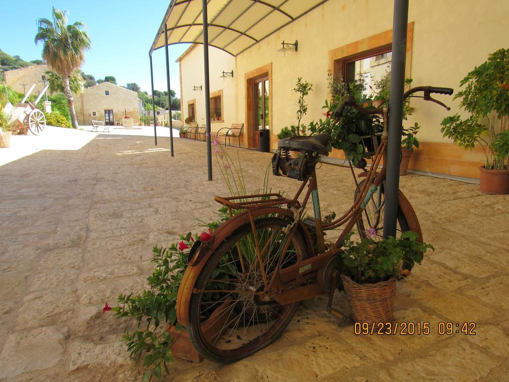 Silva Suri Guest House Marina di Ragusa Exterior photo